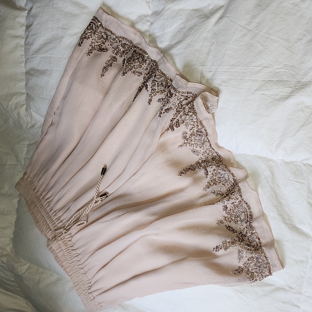 Anthropologie Chic BEADED Beige Shorts S/M